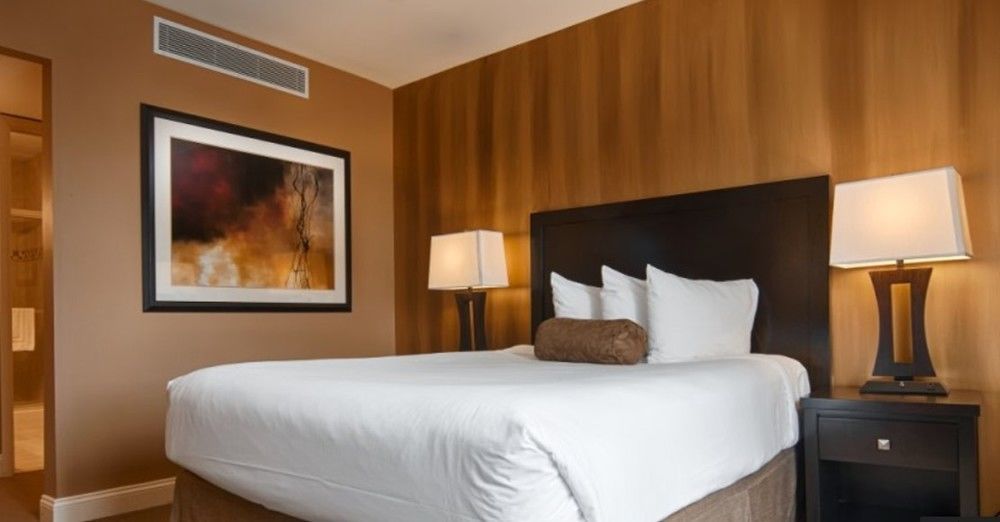 American Hotel Freehold Dış mekan fotoğraf